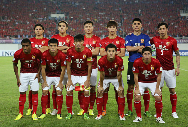 赛地聚焦——亚冠今夜热度飙升，迈阿密热火完成体检，信心回归，年轻球员得到机会